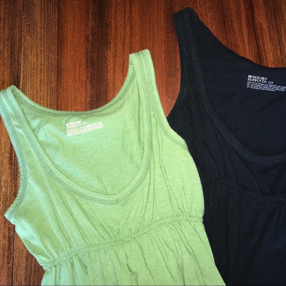MOSSIMO Tank top Bundle‼️